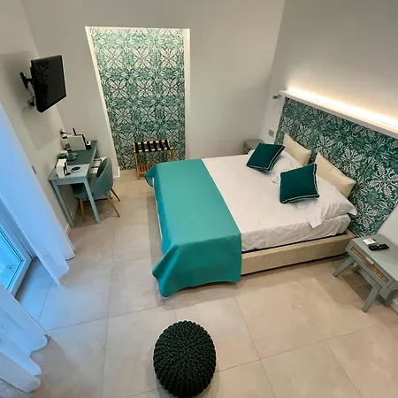 Il Balcone Sul Corso Πανσιόν 3*
