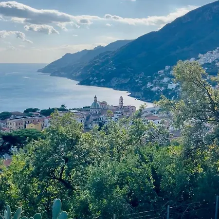 Πανσιόν Il Balcone Sul Corso Vietri