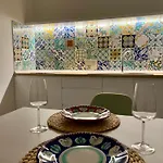 Konukevi Il Balcone Sul Corso 3*