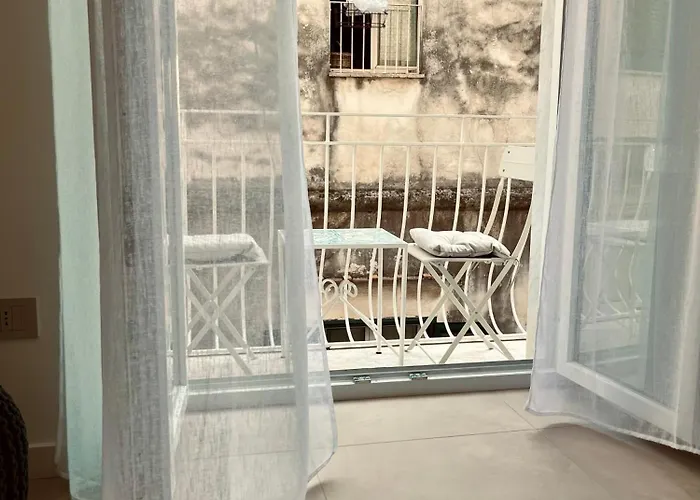 Il Balcone Sul Corso Guest house